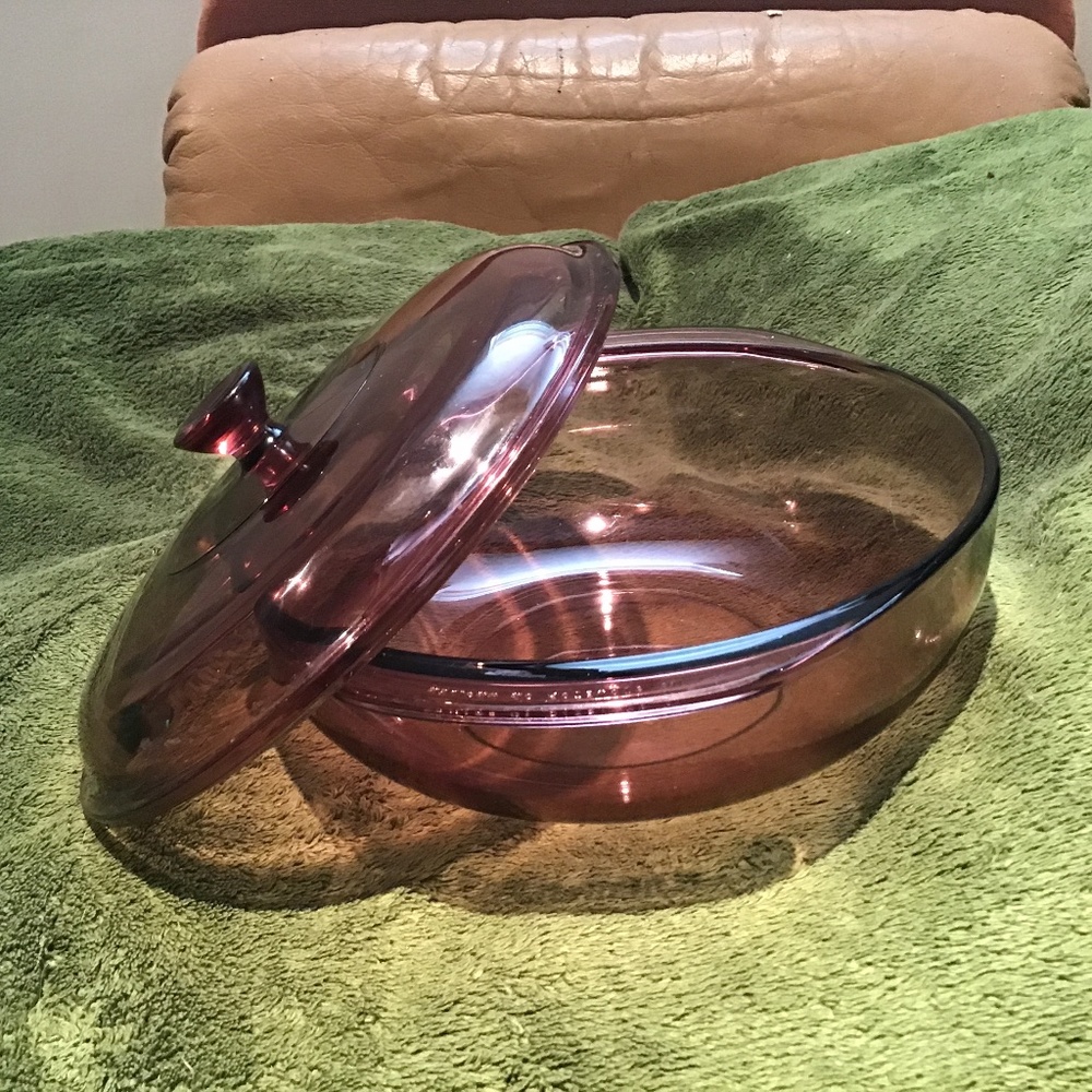 VINTAGE TEMPERED GLASS VISIONS BY CORNING LIDDED LARGE ROUND 2 L CASSEROL…